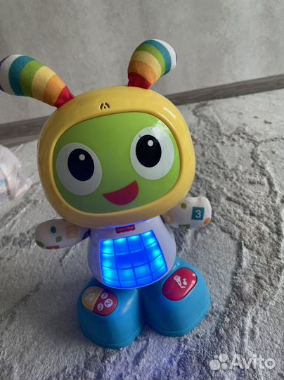 Робот игрушка