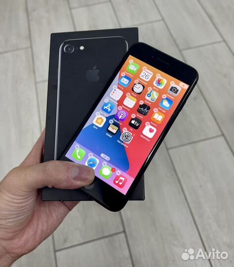 iPhone 7, 128 ГБ