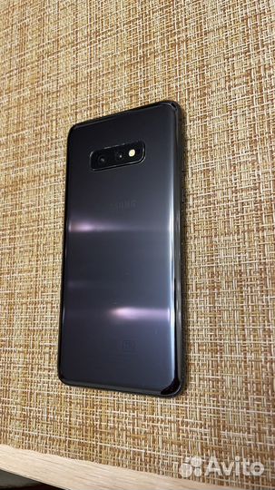 Samsung galaxy s10e