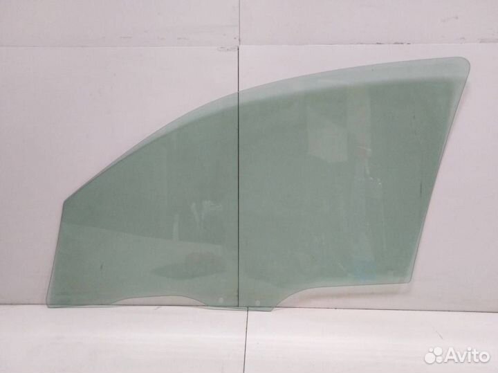 Стекло двери передней правой Mazda 2 DY 2003-2006