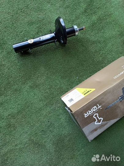 Амортизатор передний Skoda Octavia 1U