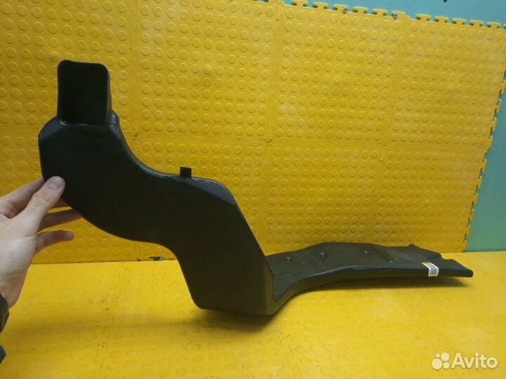 Воздуховод правый Kia K5 G4NA 2021