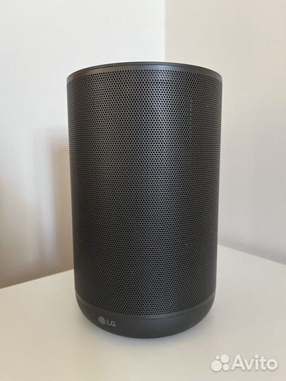 Умная колонка LG xboom AI ThinQ WK7Y (с Алисой)