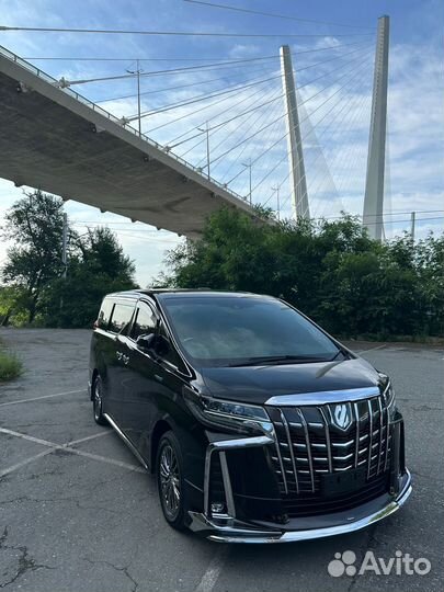 Трансфер и аренда Toyota Alphard / Vellfire