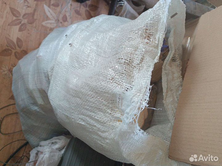 Хлеб для животных, молочка для животных, сухари