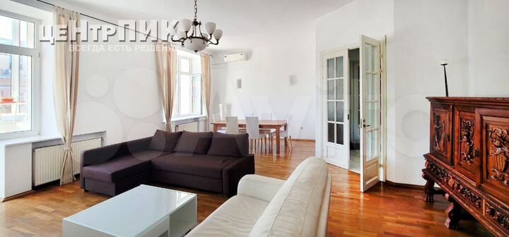 6-к. квартира, 200 м², 4/8 эт.