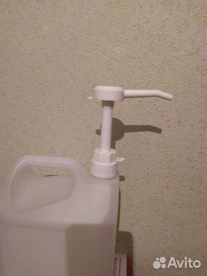 Помповый дозатор