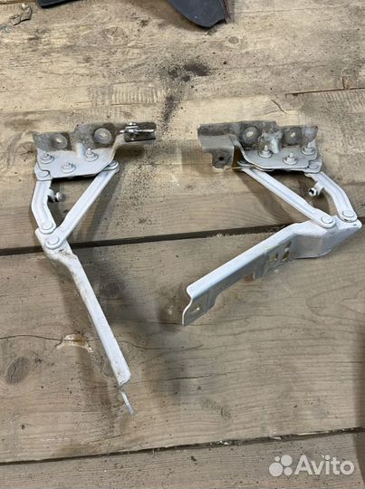 Петля капота Opel Astra J JTC купе