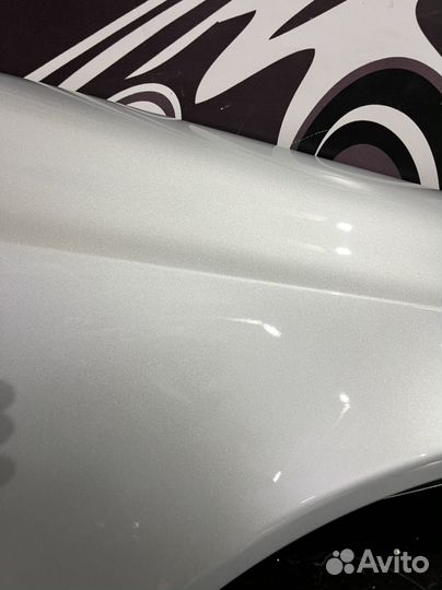 Крыло переднее правое Мерседес w211 775u