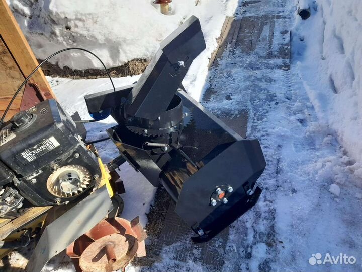 Снегоотбрасыватель для мотоблока