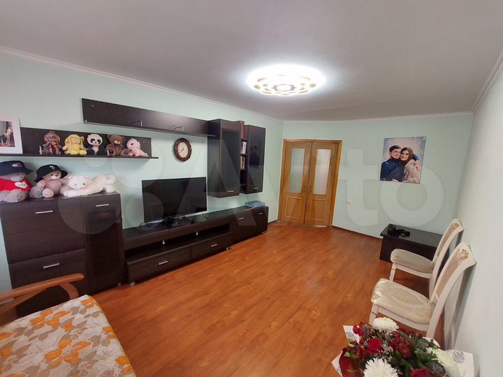 3-к. квартира, 73 м², 2/5 эт.