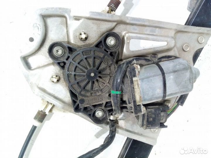 Стеклоподъемник электрический задний левый Mercede