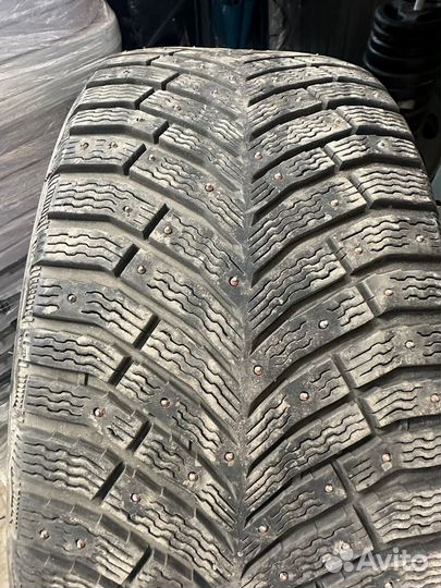 Michelin X-Ice North 4 265/40 R20 104H