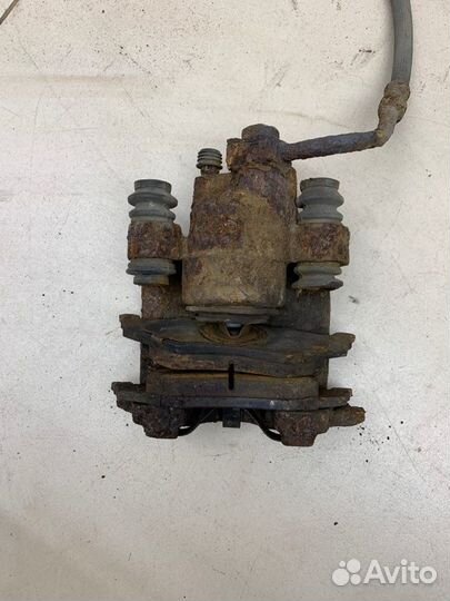 Суппорт тормозной задний правый Chrysler 300 M EGG