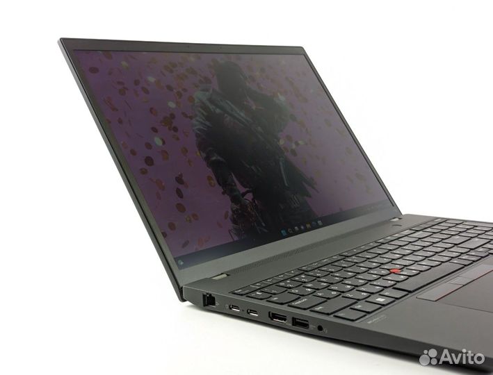Lenovo ThinkPad T16 Gen1 Ryzen 5 6650U 8GB 256GB