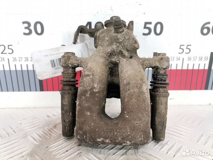 Суппорт задний правый Renault Modus 2005