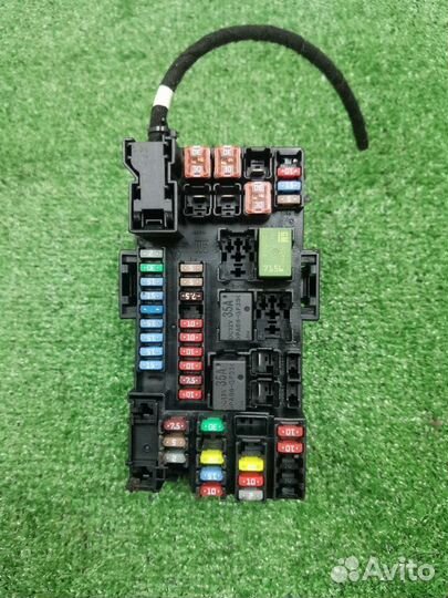 Блок предохранителей Opel Mokka 1.6 A16XER 2015