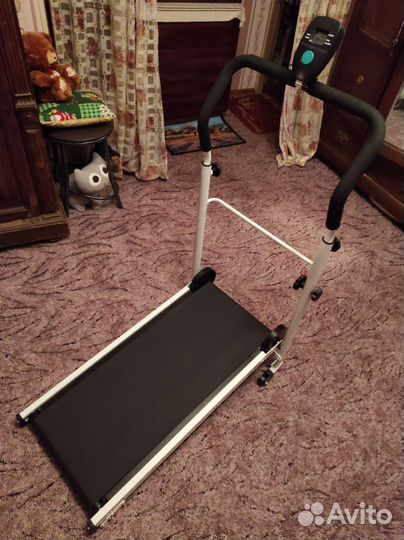 Тренажер беговая дорожка
