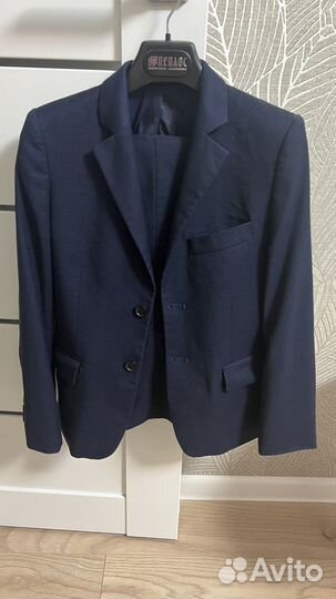 Школьный костюм