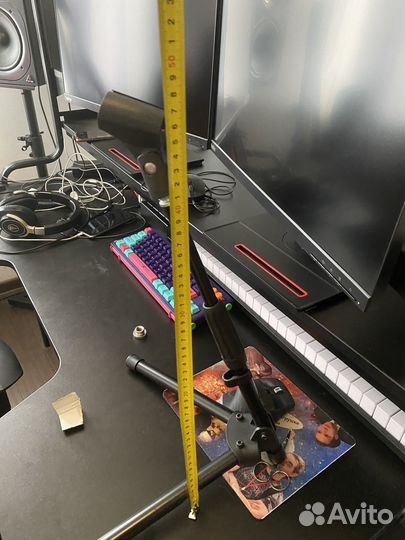 Стойка для микрофона настольная