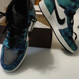 Кроссовки Nike Air Jordan 1 Retro High Tie Dye