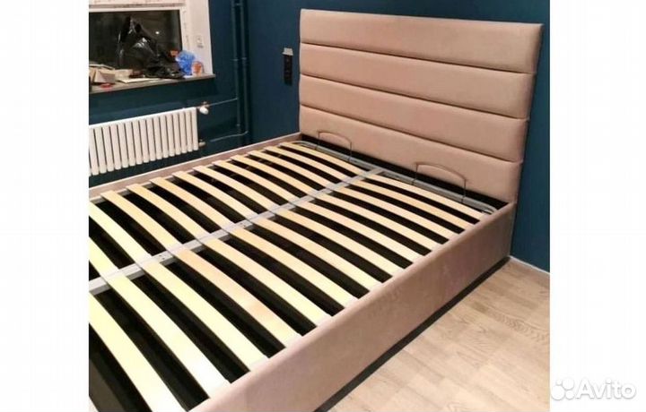 Двуспальная кровать дизайнерская под заказ