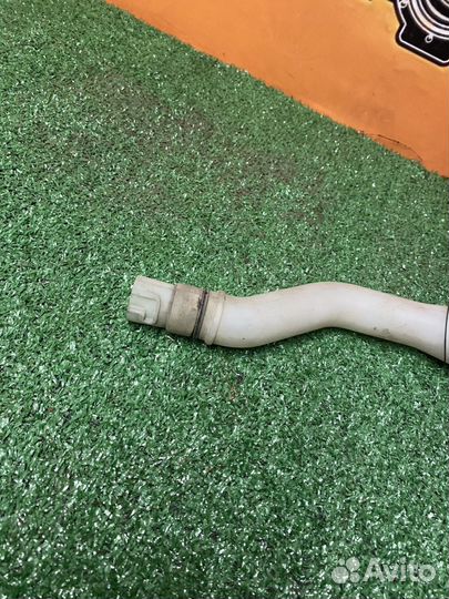 Горловина бачка омывателя Nissan Almera classic