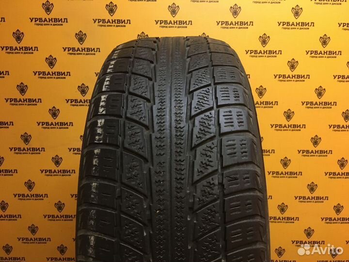 Triangle TR777 215/55 R17 94Q