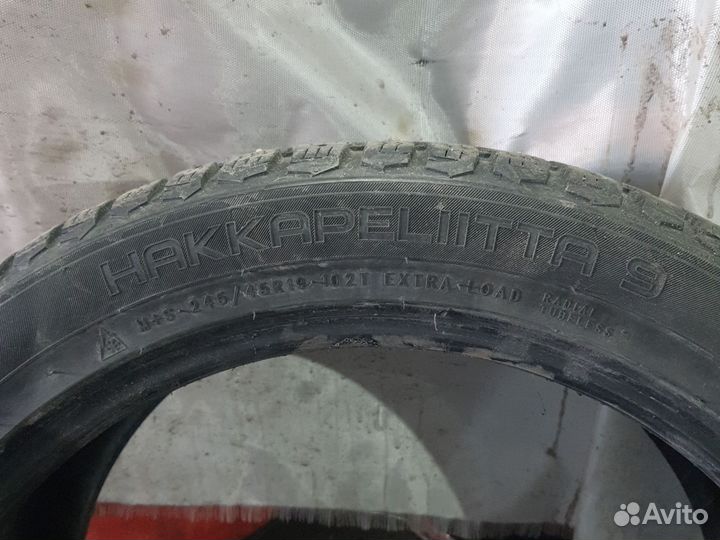 Nokian Tyres Hakkapeliitta 9 245/45 R19 102