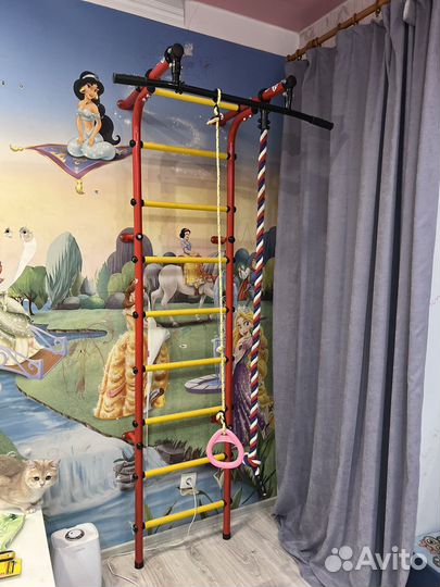 Детская шведская стенка