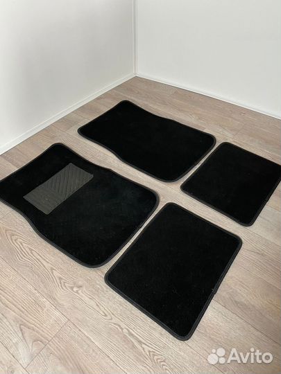 Автомобильные коврики Skoda Fabia