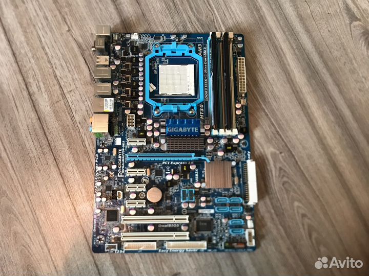 Материнская плата am3