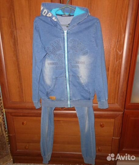 Костюм лёгкий