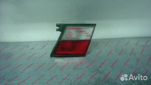 Nissan 26550-2F727 Фонарь правый