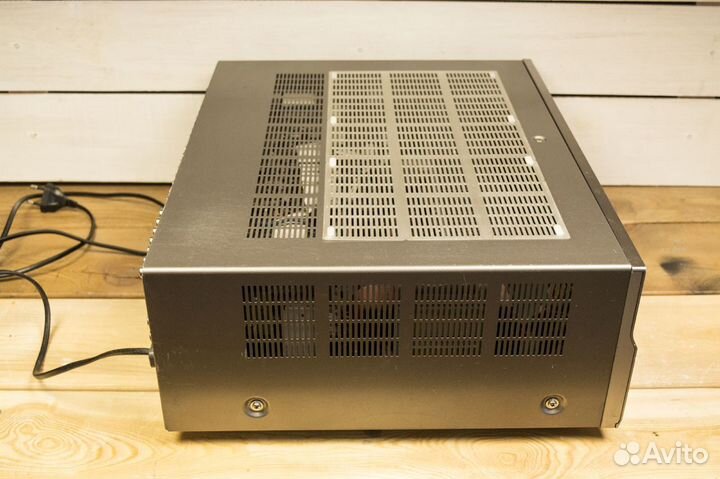 AV ресивер Yamaha HTR-6060 (RX-V661) или обмен
