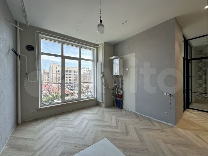 2-к. квартира, 76 м², 3/10 эт.