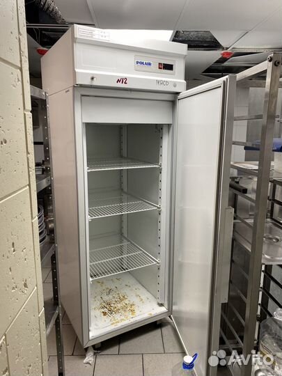 Продам шкаф холодильный Polair CM107-S
