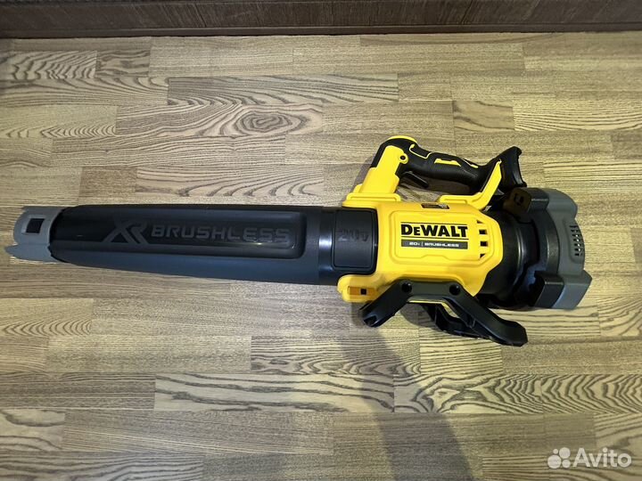 Воздуходувка Dewalt dcmbl 562