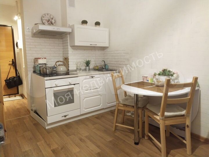 Квартира-студия, 18,3 м², 4/10 эт.