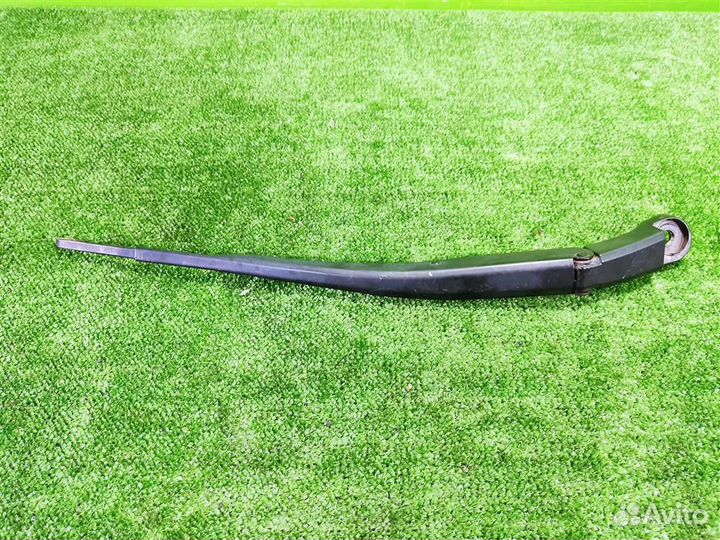 Поводок стеклоочистителя левый Honda Civic 4D (FD