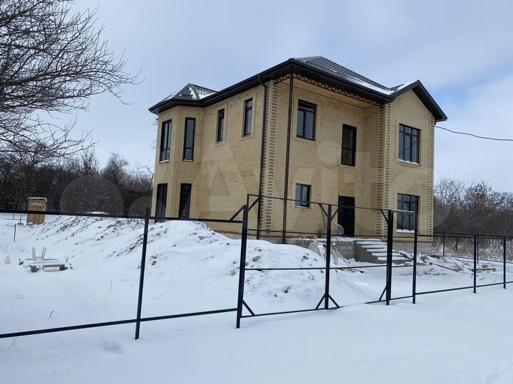 Дом 250 м² на участке 10 сот.