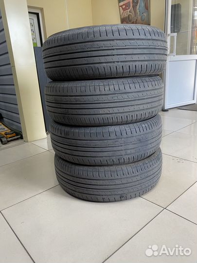 Yokohama BluEarth AE50 215/65 R17 99V