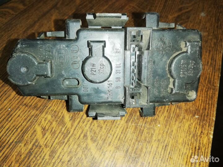 Плата заднего фонаря Ауди А6 ц5