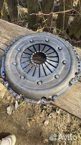 Диск сцепления с корзиной на Фольксваген пассат В5
