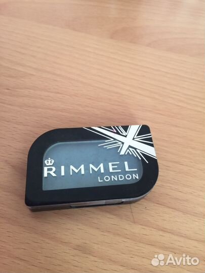 Тени для век римелл