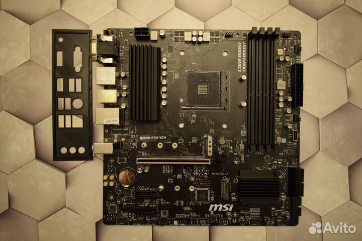 Нерабочая материнская плата MSI B550 PRO-VDH