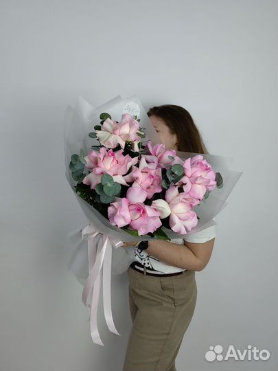 Букеты с доставкой розы