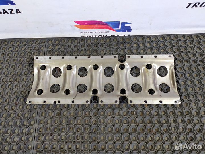 Маслоотражатель Renault T, Volvo FM