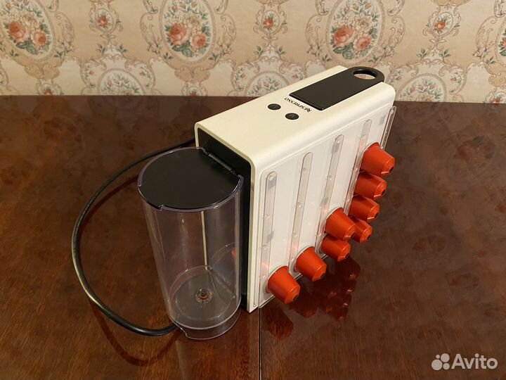 Кофемашина Nespresso Essenza C30 Mini