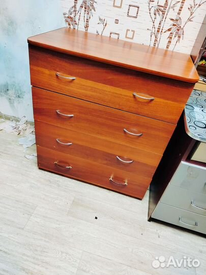 Мебель шкафы и комоды бу